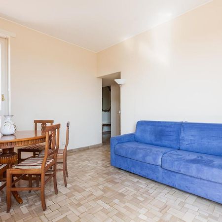 Milano - Roomy Apartment 300 M From M3 Affori Fn! Екстериор снимка
