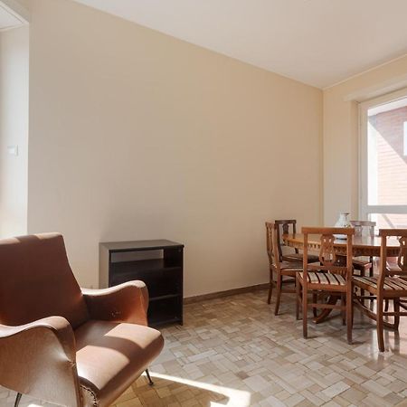 Milano - Roomy Apartment 300 M From M3 Affori Fn! Екстериор снимка