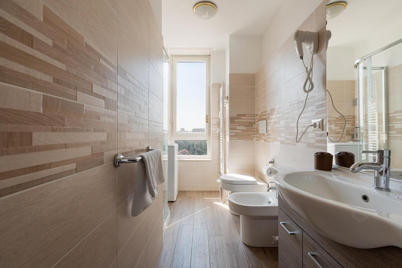 Milano - Roomy Apartment 300 M From M3 Affori Fn! Екстериор снимка