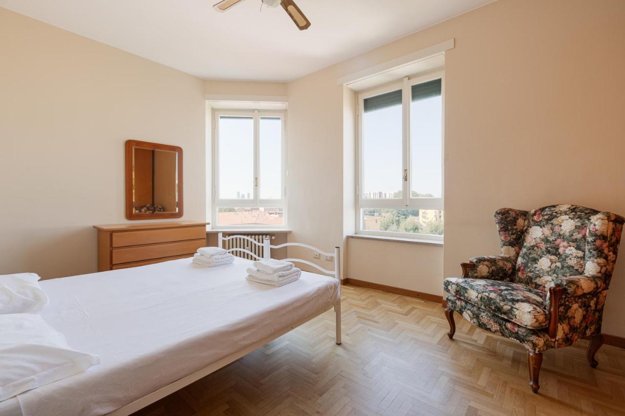 Milano - Roomy Apartment 300 M From M3 Affori Fn! Екстериор снимка