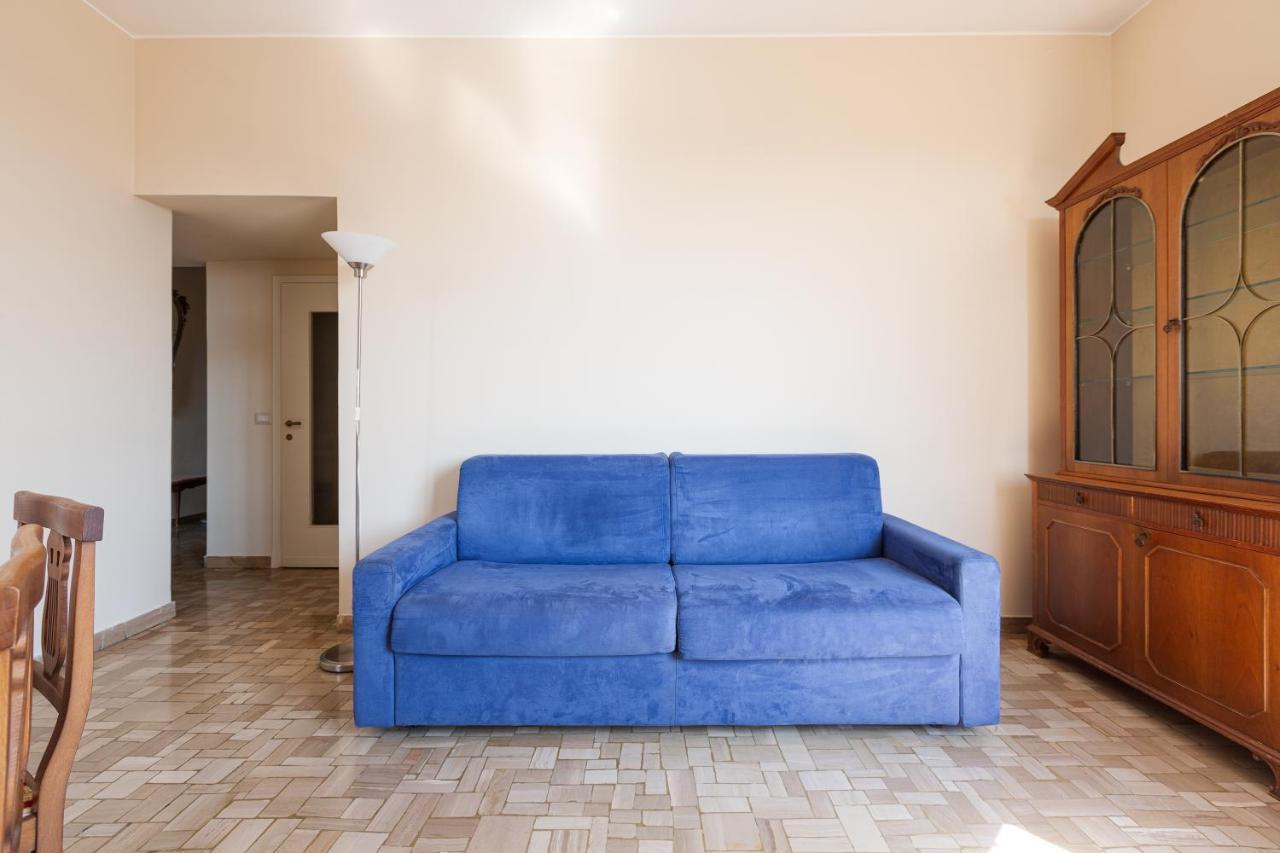 Milano - Roomy Apartment 300 M From M3 Affori Fn! Екстериор снимка